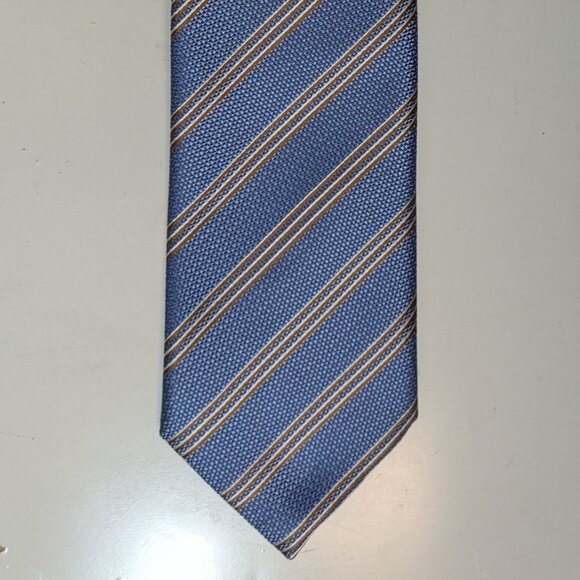Brioni Silk Tie - Picture 3 of 3